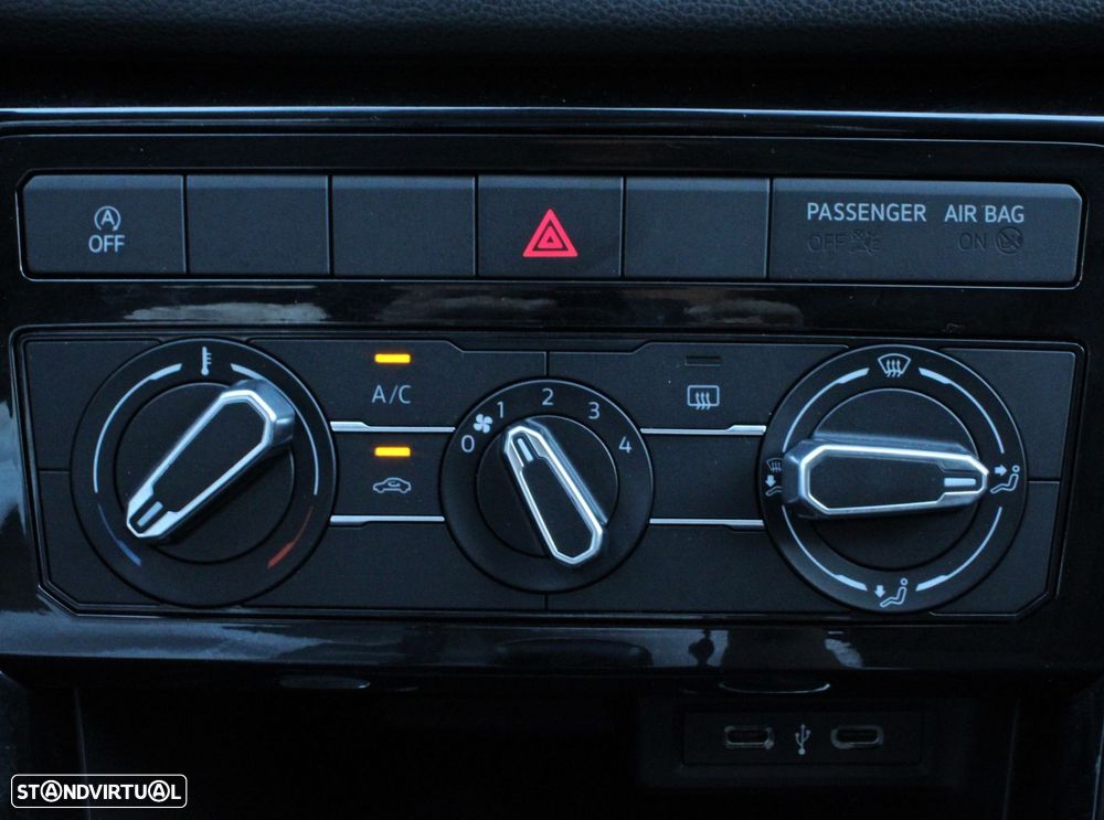 VW T-Cross 1.0 TSI - 14