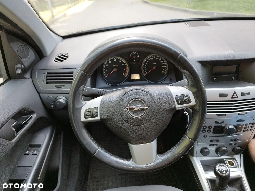 Opel Astra 1.6 - 4