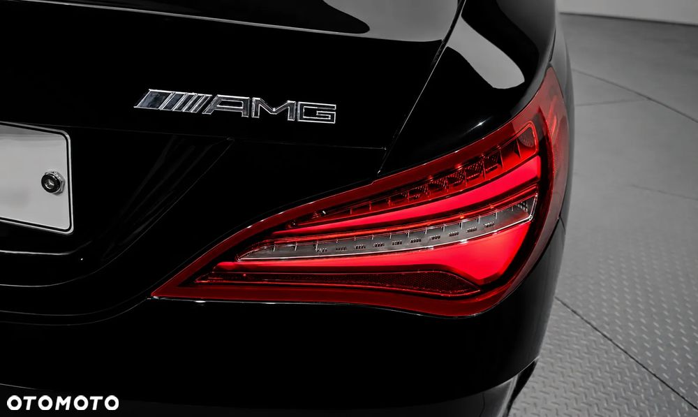 Mercedes-Benz CLA 250 AMG Line 7G-DCT - 12