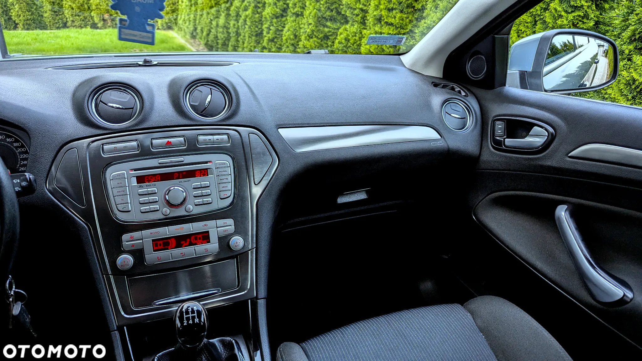 Ford Mondeo 2.0 Platinium X - 9