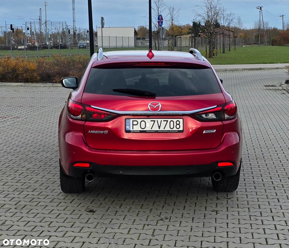 Mazda 6 - 12