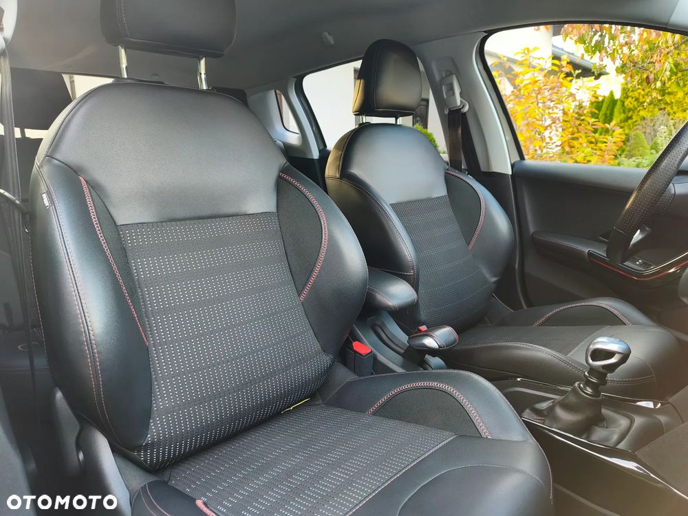 Peugeot 2008 - 23