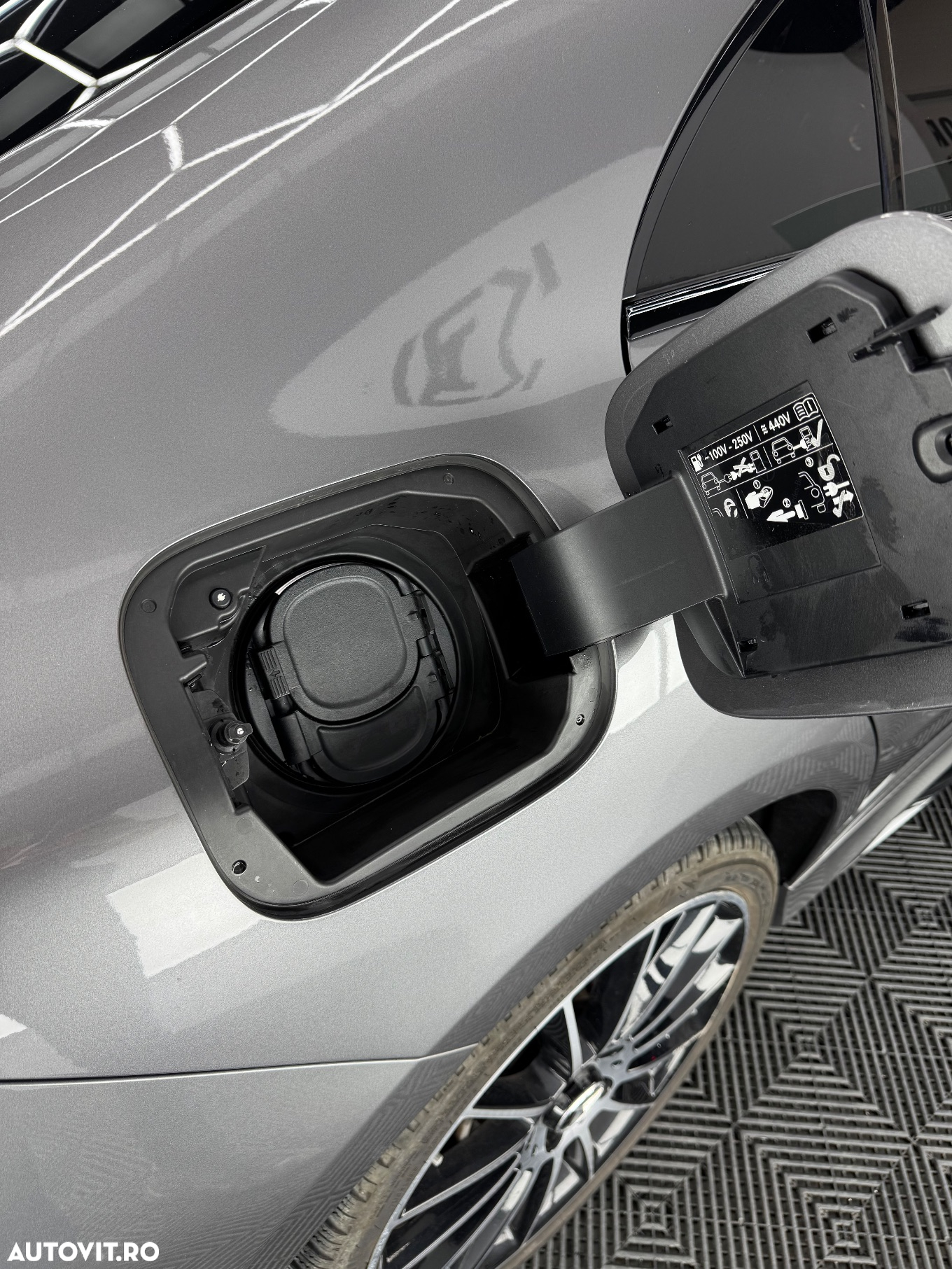 Mercedes-Benz CLA 250 e 8G-DCT Edition 2020 - 11