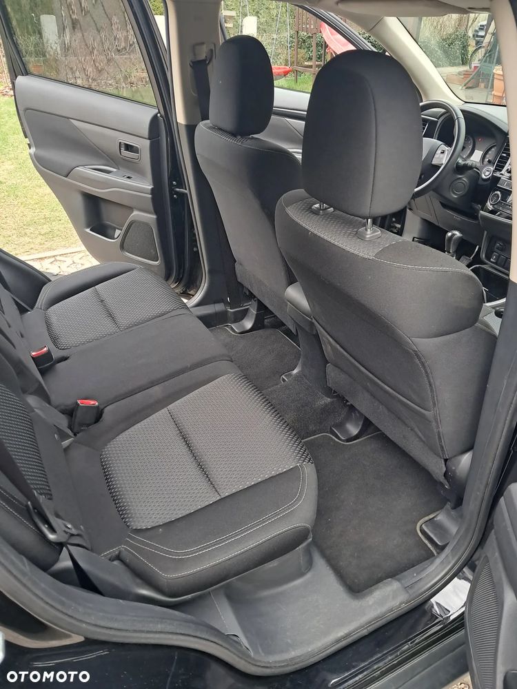 Mitsubishi Outlander 2.0 City Style 2WD - 9