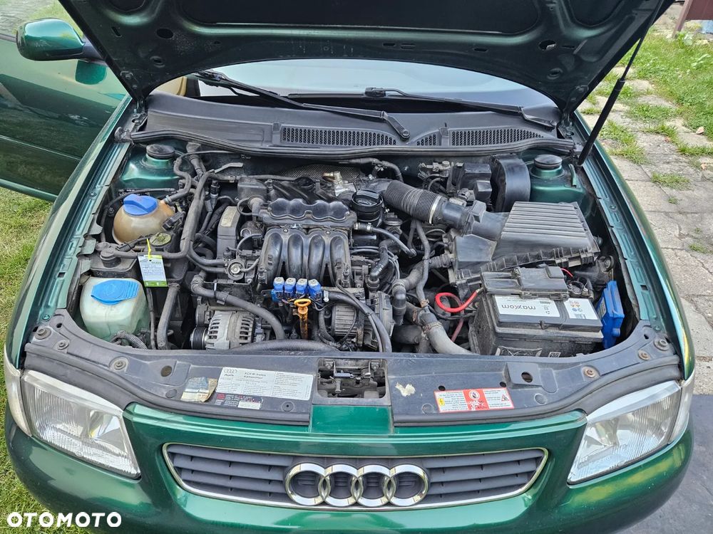 Audi A3 3-drzwiowe 1.6 Ambiente - 21