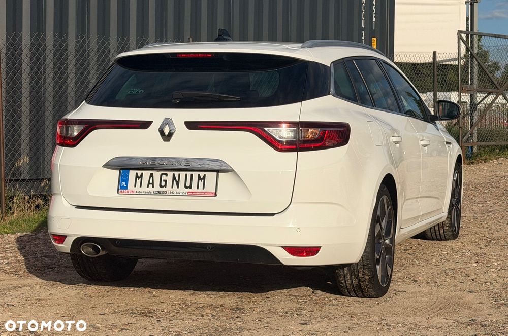 Renault Megane ver-blue-dci-115-edc-bose-edition - 29