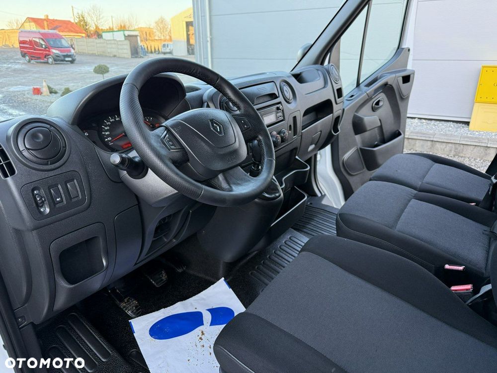 Renault Master - 10