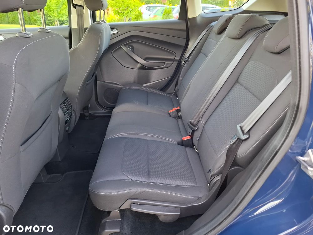 Ford Kuga 1.5 EcoBoost 2x4 Cool & Connect - 36