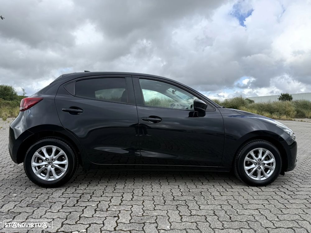 Mazda 2 1.5 Sky.Evolve Navi - 16