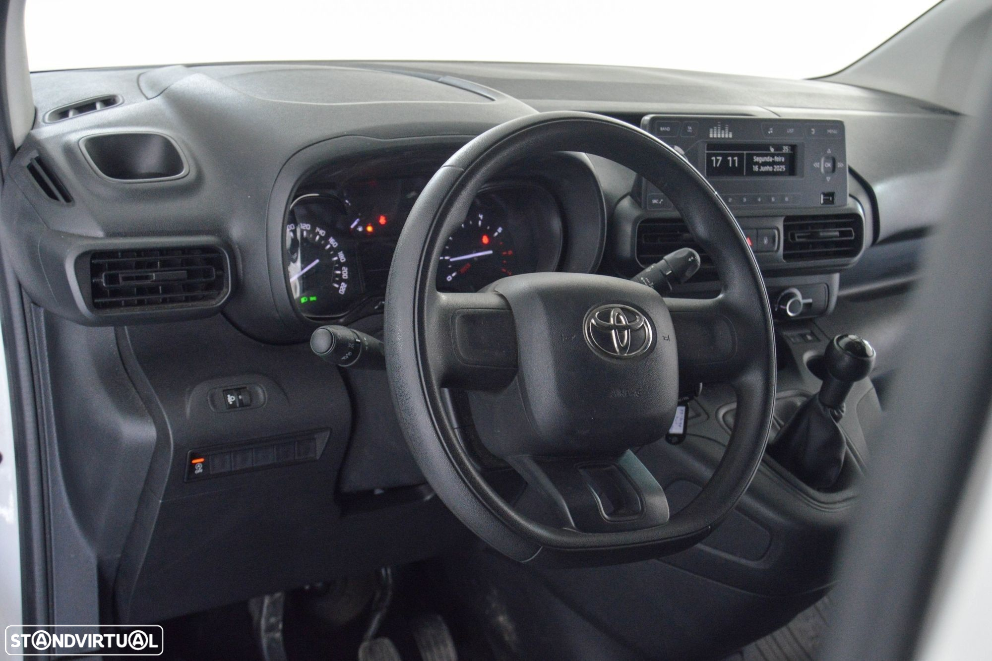 Toyota Proace City 1.5D L1 Comfort - 24