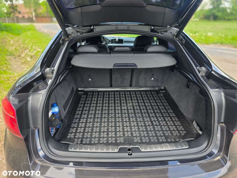 BMW X6 - 12