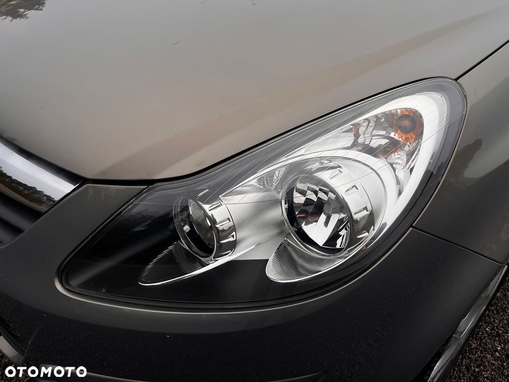 Opel Corsa 1.4 16V Edition 111 Jahre - 34