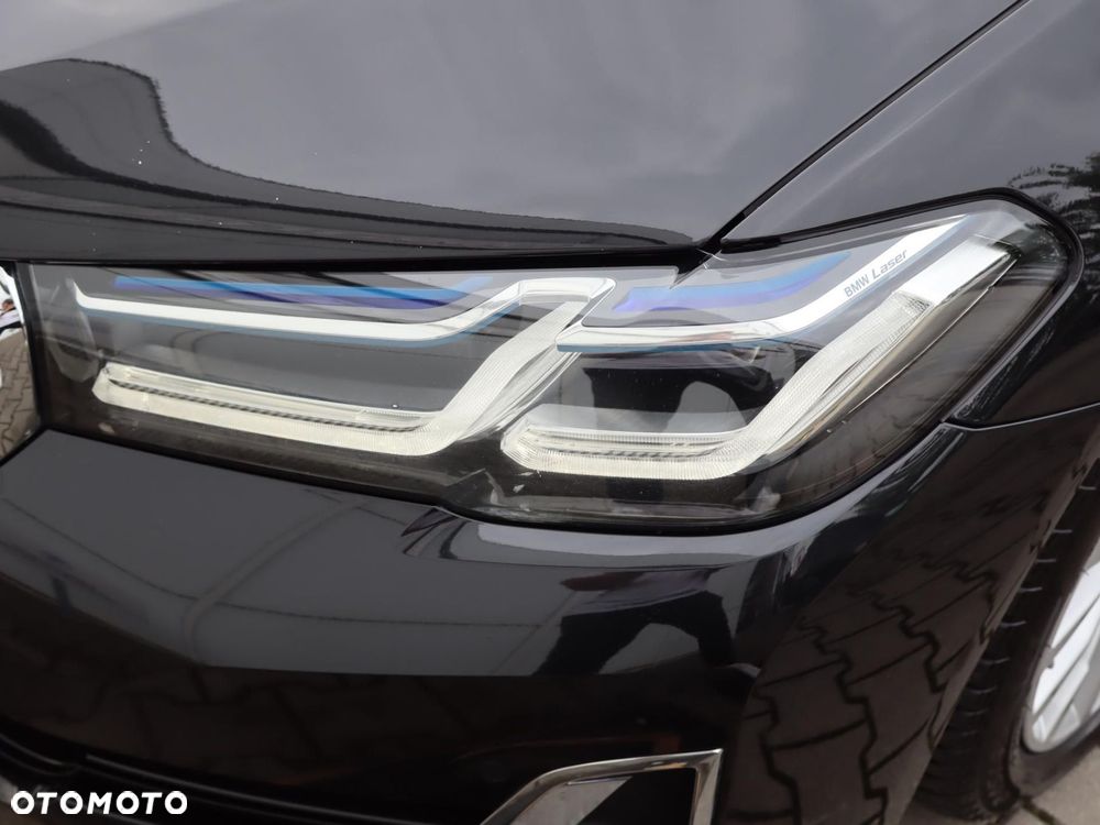 BMW Seria 5 - 24