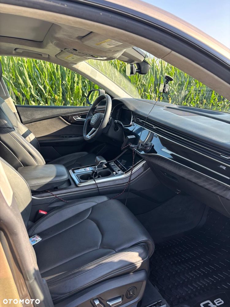 Audi Q8 55 TFSI mHEV Quattro Tiptronic - 22