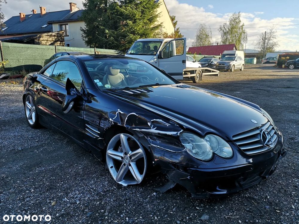 Mercedes-Benz SL - 16