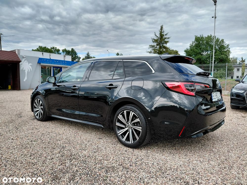 Toyota Corolla 2.0 Hybrid Comfort - 21