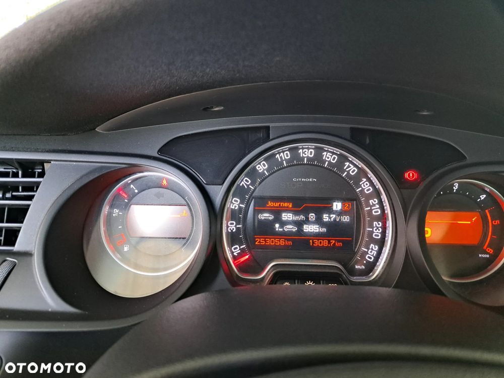 Citroën C5 2.0 HDi Exclusive Equilibre Navi - 11