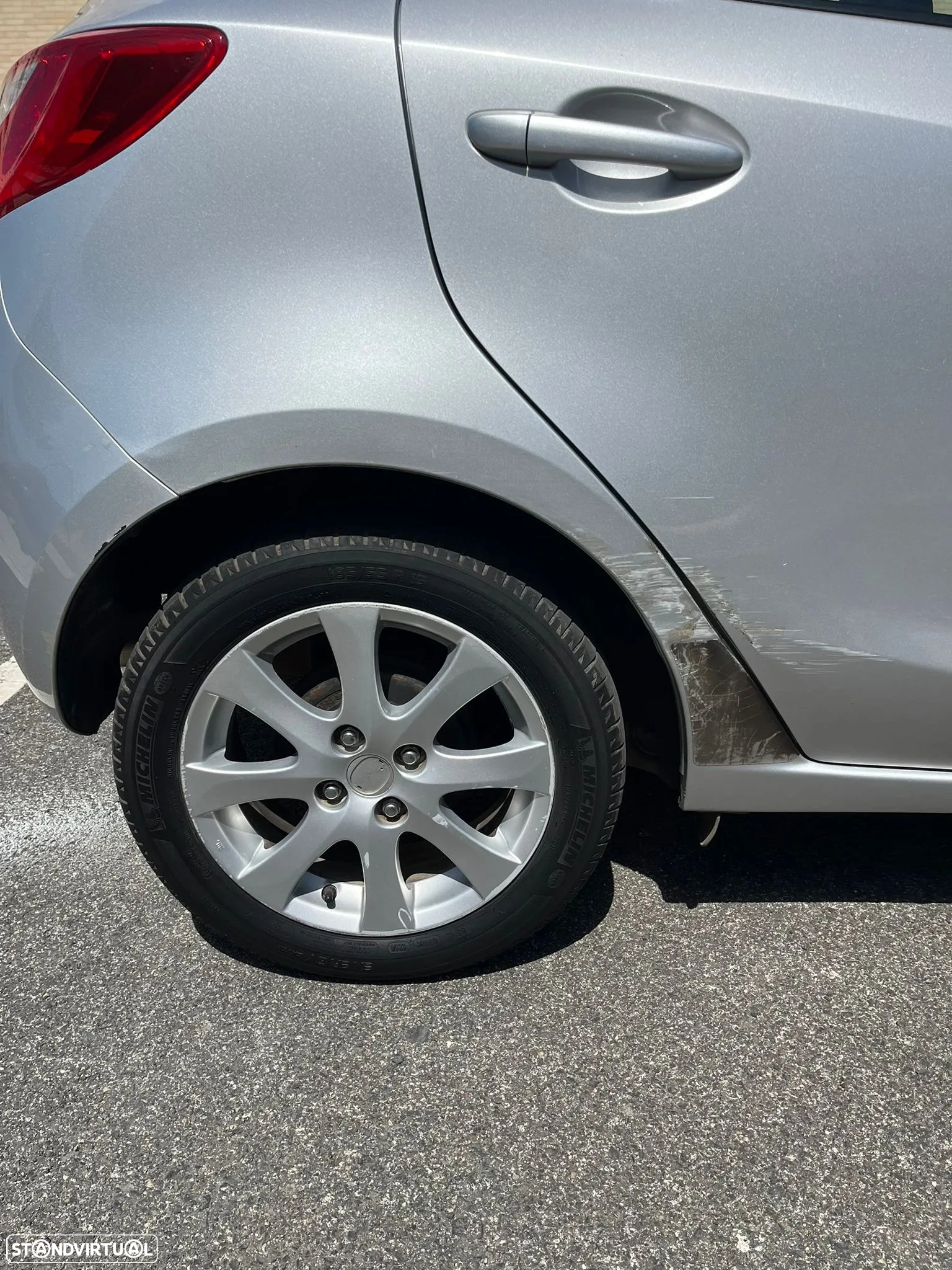 Mazda 2 1.3 MZR Core - 9