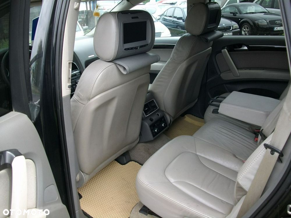 Audi Q7 - 6