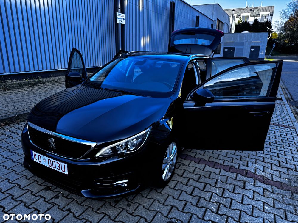 Peugeot 308 PureTech 130 GPF Stop & Start Active Business-Paket - 4