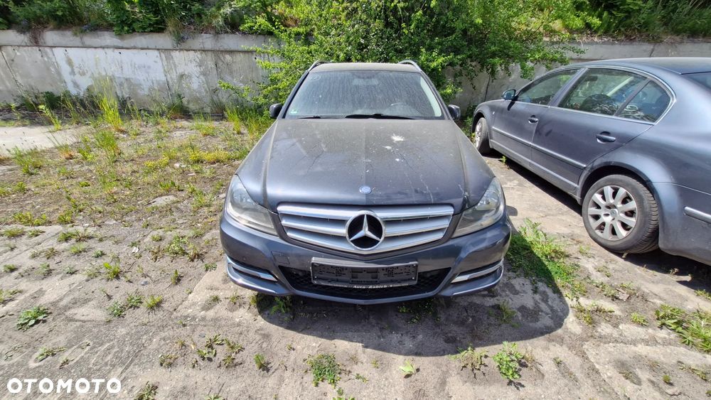 Mercedes-Benz Klasa C 220 CDI Edition - 5