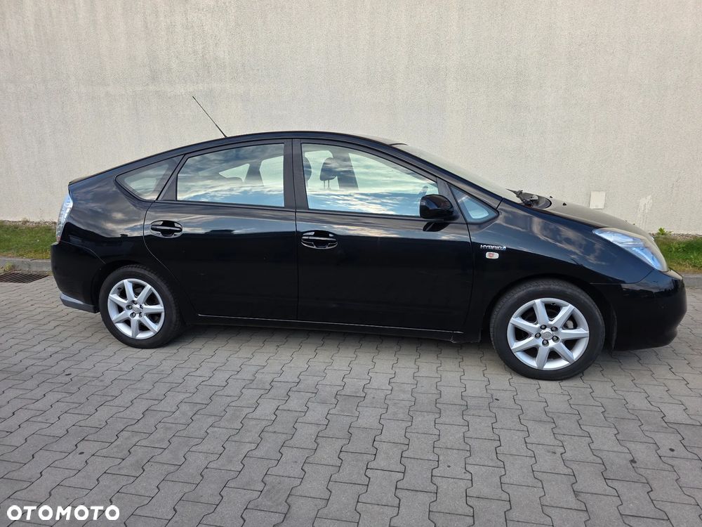 Toyota Prius 1.5 VVT-i Prestige - 10