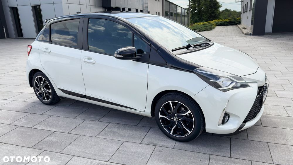 Toyota Yaris 1.5 Selection - 8