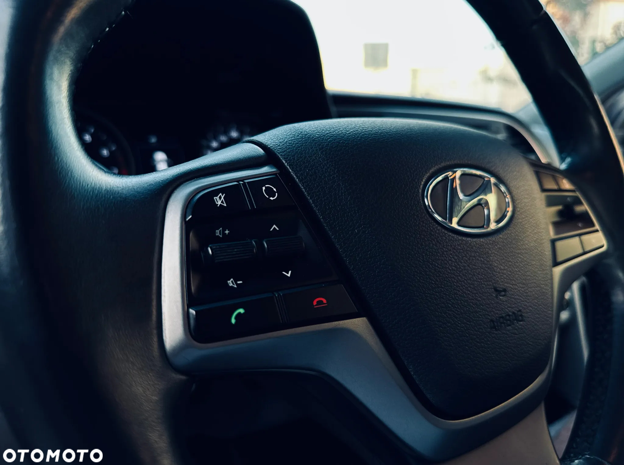 Hyundai Elantra - 7