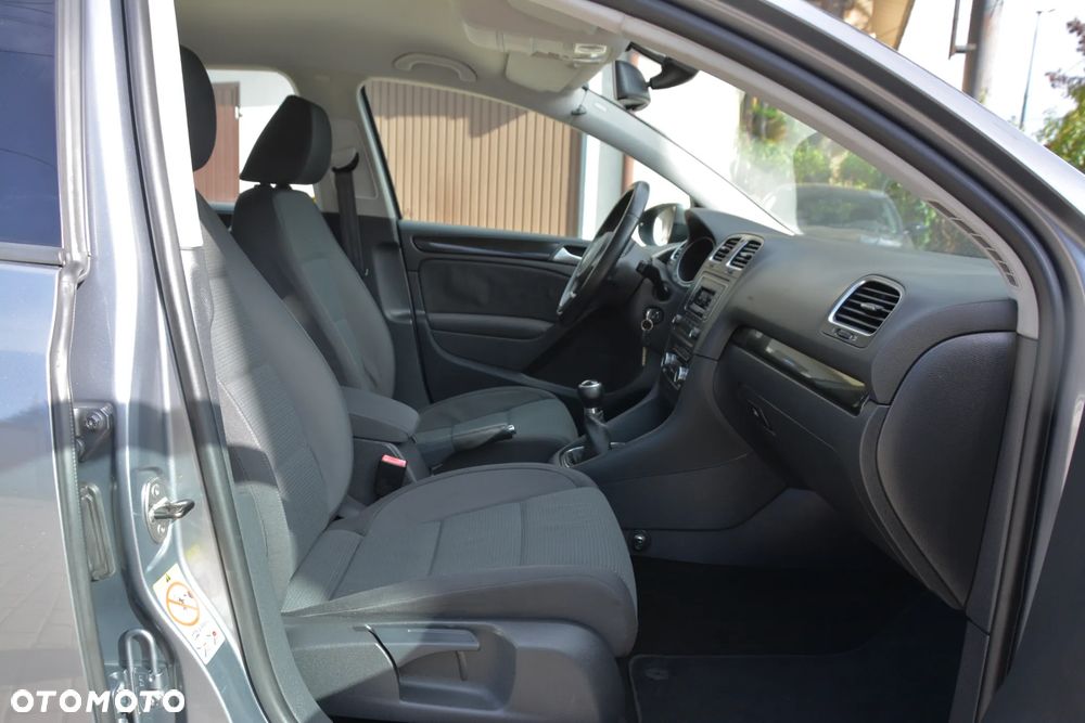 Volkswagen Golf 2.0 TDI Comfortline - 11