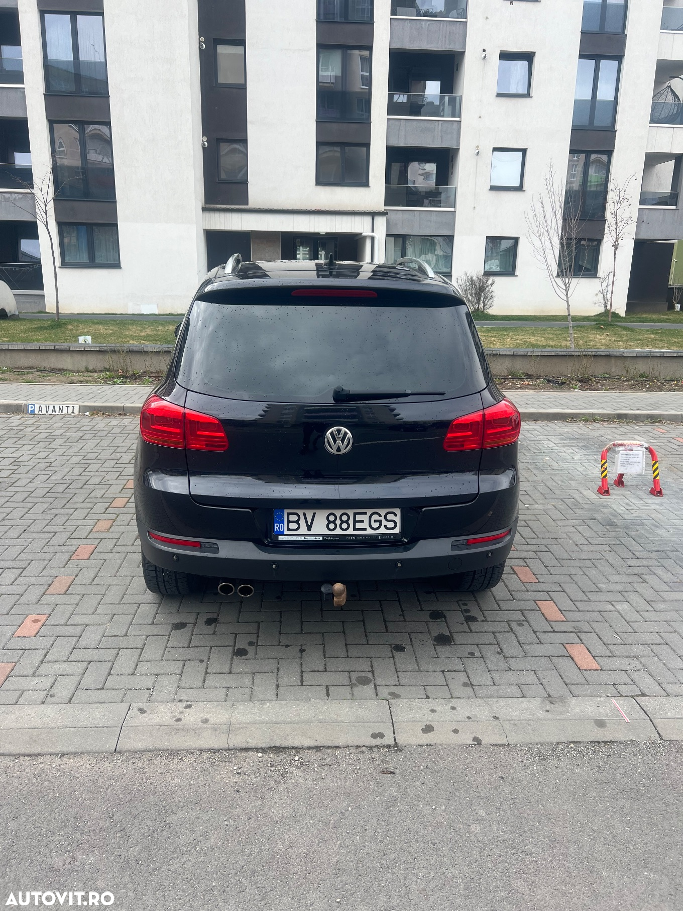 Volkswagen Tiguan 2.0 TDI 4Motion DSG BMT Sport & Style - 2