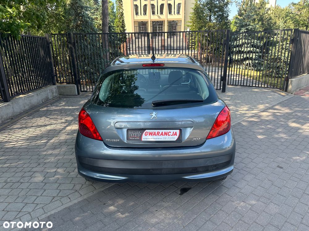 Peugeot 207 90 Filou - 9