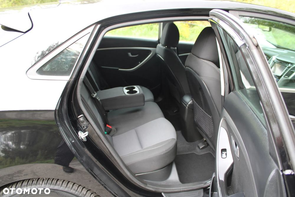 Hyundai i30 1.4 Comfort - 24