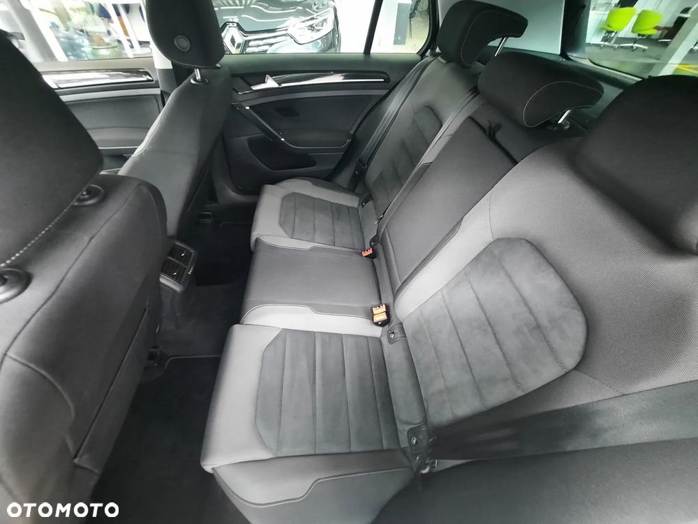Volkswagen Golf 1.5 TSI ACT (BlueMotion Technology) Highline - 17
