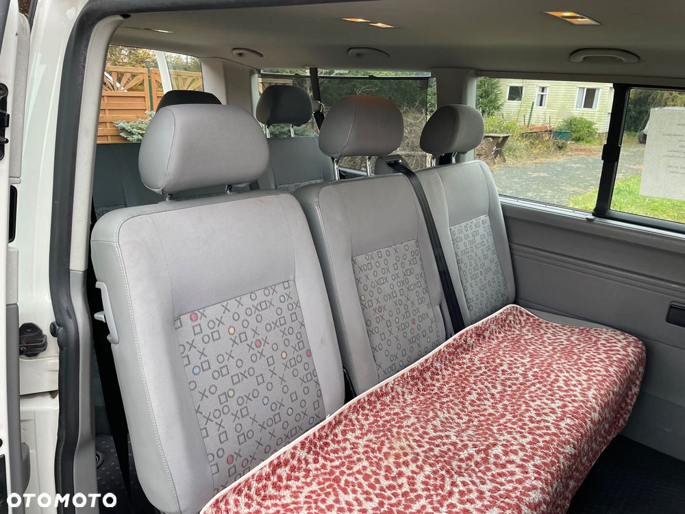 Volkswagen Transporter - 8
