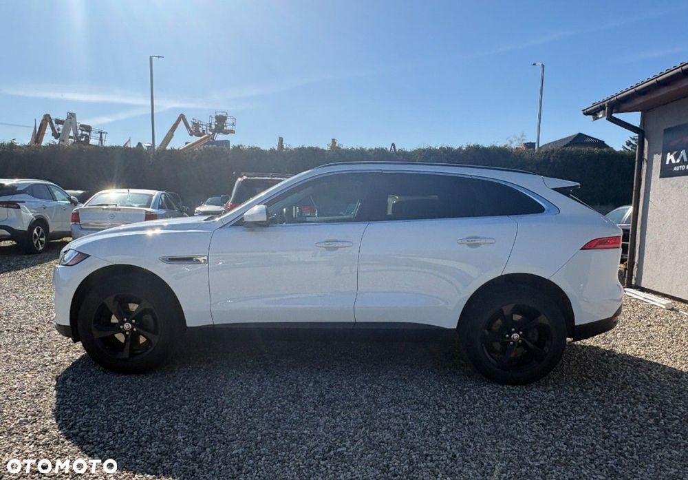 Jaguar F-Pace - 3
