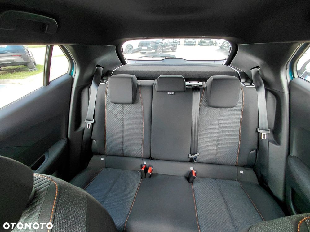 Peugeot 2008 1.2T Edition S&S - 17