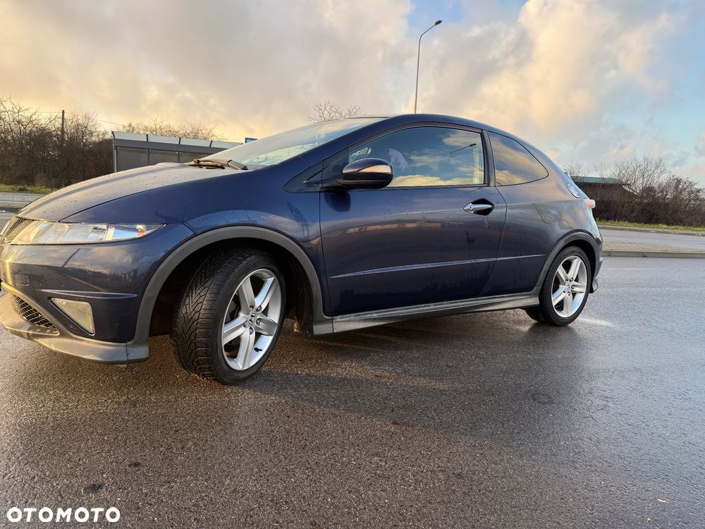 Honda Civic 1.8 TypeS - 11