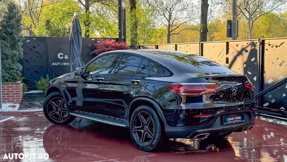 Mercedes-Benz GLC 300 4MATIC MHEV - 30