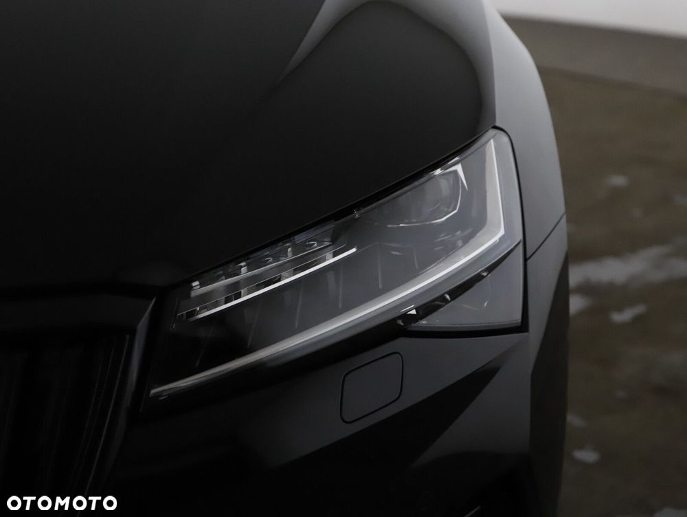 Skoda Superb 2.0 TDI SCR 4x4 Sportline DSG - 24