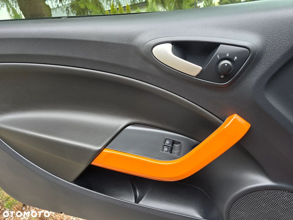 Seat Ibiza SC 1.4 16V Sport - 17