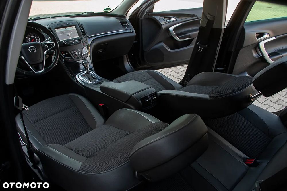 Opel Insignia 2.0 Exclusive - 25