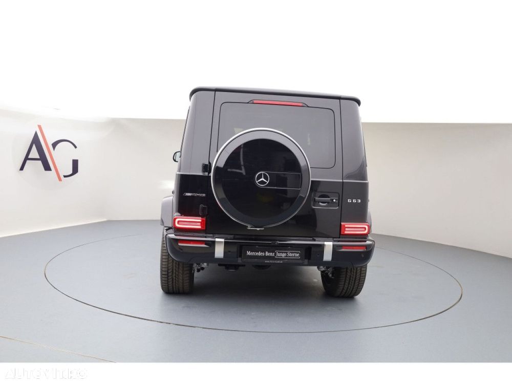 Mercedes-Benz G - 10