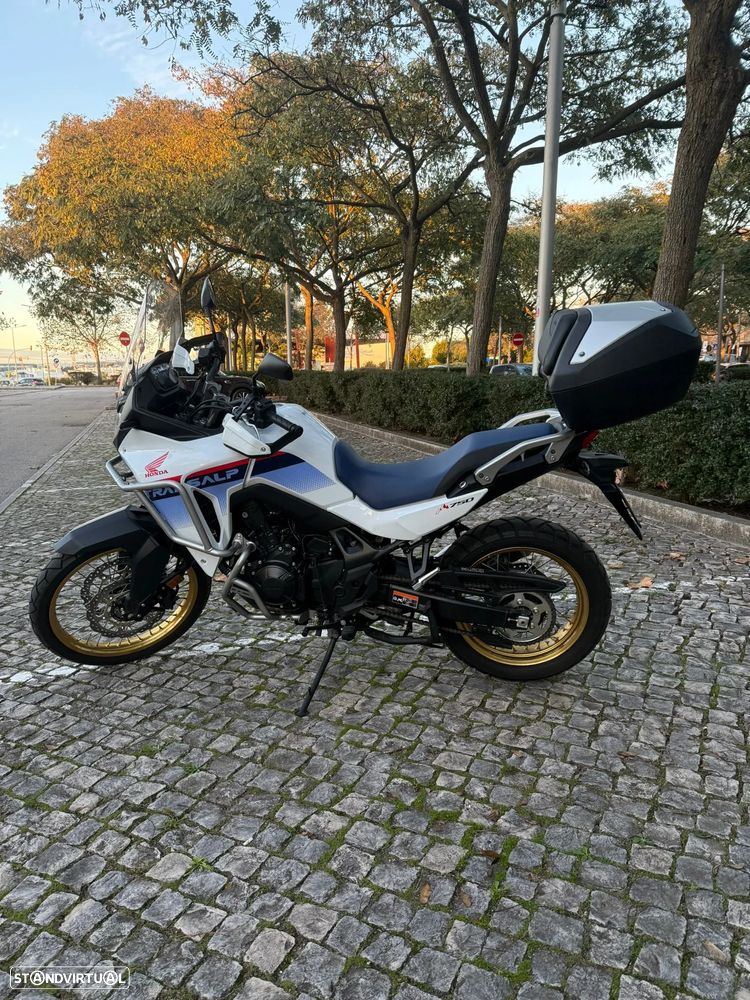 Honda Transalp XL750 Modelo de 2024 - 1