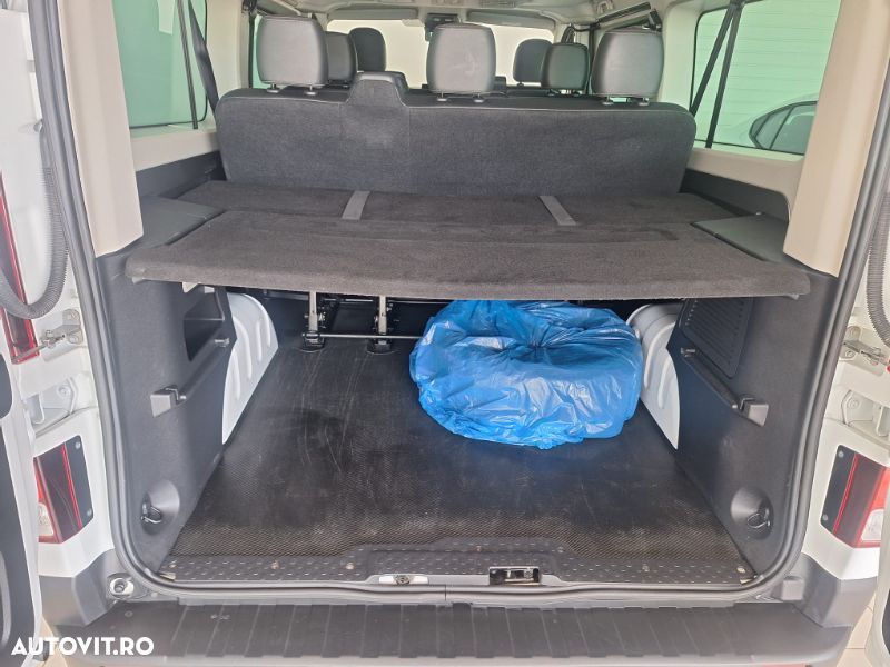 Renault Trafic 2.0 Blue dCi 150 S&S L2 8+1 Zen - 9