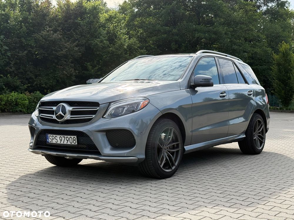 Mercedes-Benz GLE - 1