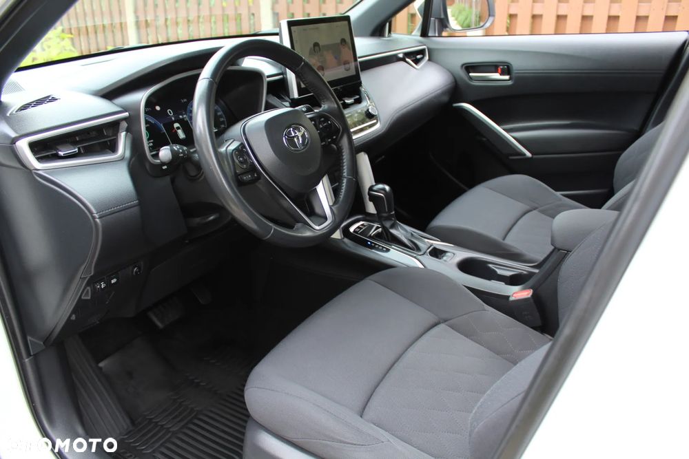 Toyota Corolla Cross 2.0 Hybrid Comfort - 16