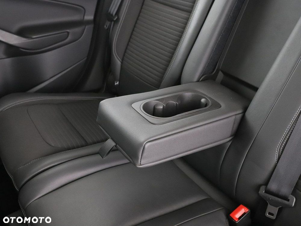 Ford Kuga 1.5 EcoBoost 2x4 Titanium - 35