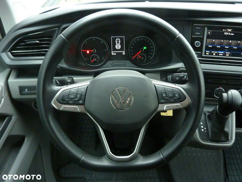Volkswagen Transporter - 21