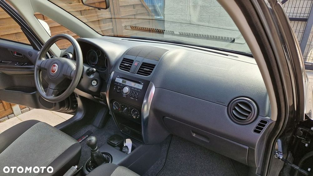 Fiat Sedici - 18