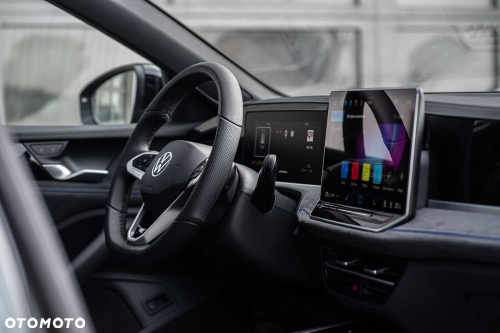 Volkswagen Passat - 18